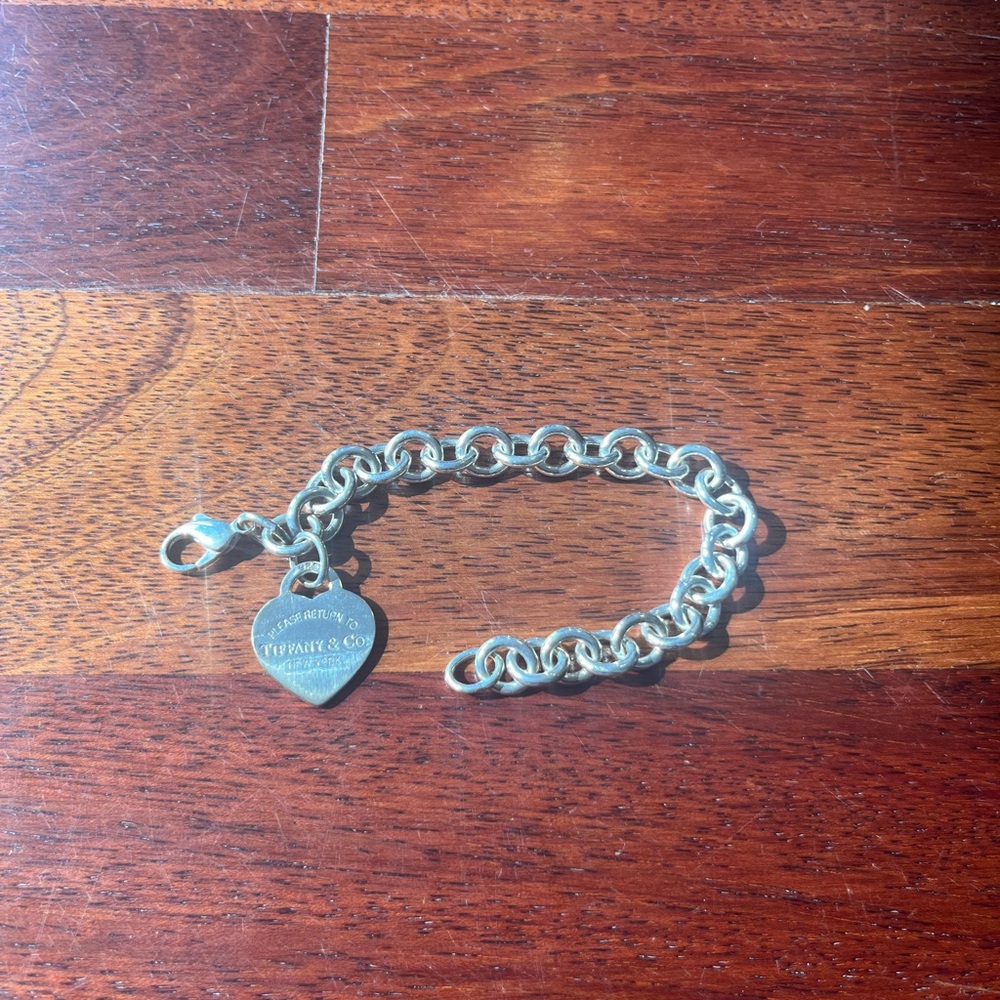 Tiffany & Co. Sterling Silver 925 Heart Tag Bracelet Vintage